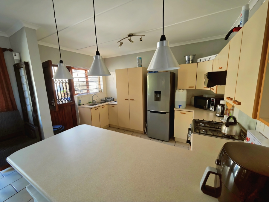 2 Bedroom Property for Sale in Jeffreys Bay Central Eastern Cape